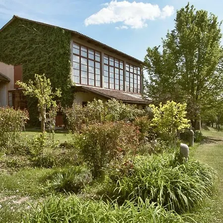 Cascina Intersenga Resort *