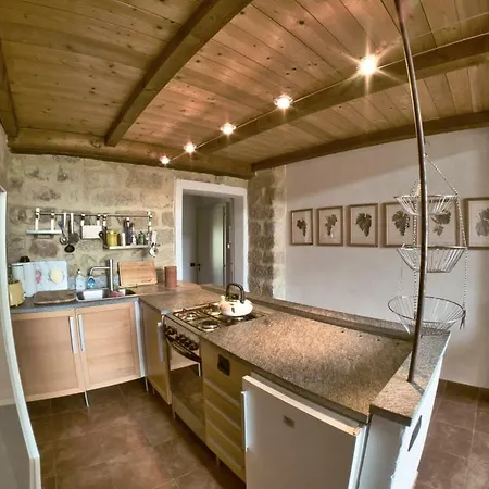 Cascina Intersenga Resort Vignale