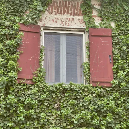Cascina Intersenga Resort *